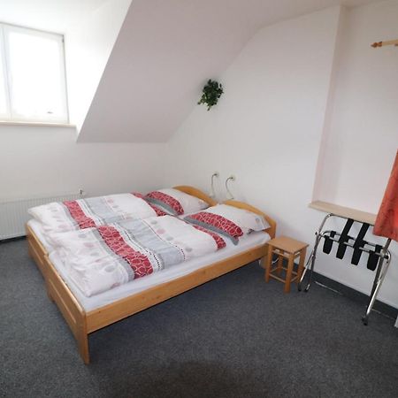 Penzion U Elisky Bedrichov V Jizerskych Horach Luaran gambar